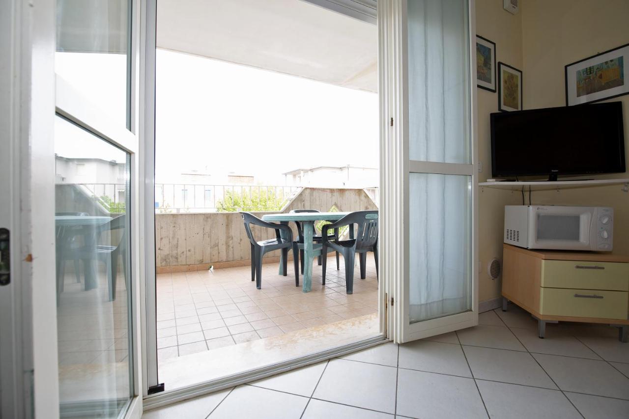 Sirena Apartments Llido Degli Estensi Kültér fotó