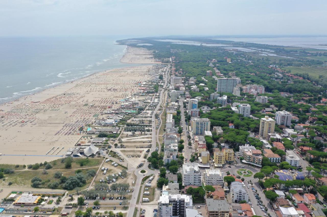 Sirena Apartments Llido Degli Estensi Kültér fotó