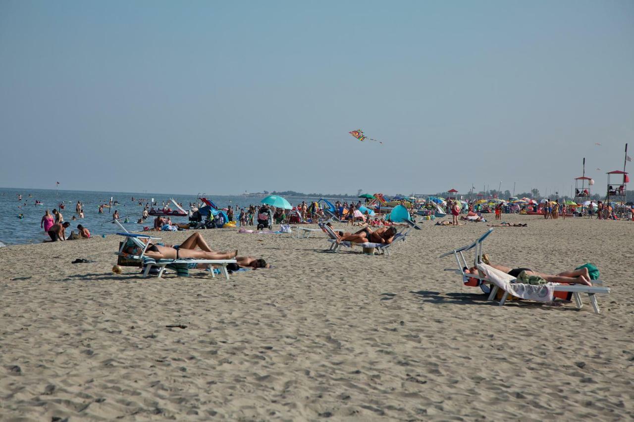 Sirena Apartments Llido Degli Estensi Kültér fotó